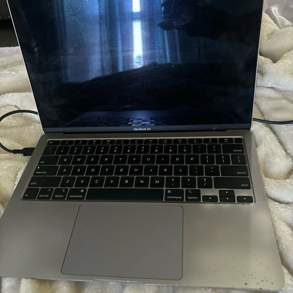 Apple MacBook Air 13”